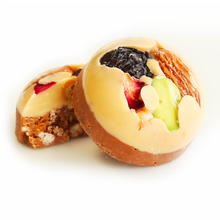 Load image into Gallery viewer, Chocolat Dulcey 1kg