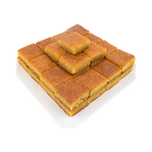 Load image into Gallery viewer, Basbousa (Hersa) – Gâteau Oriental à la Semoule 400g | Basbousa (Hersa) – Oriental Semolina Cake 400g
